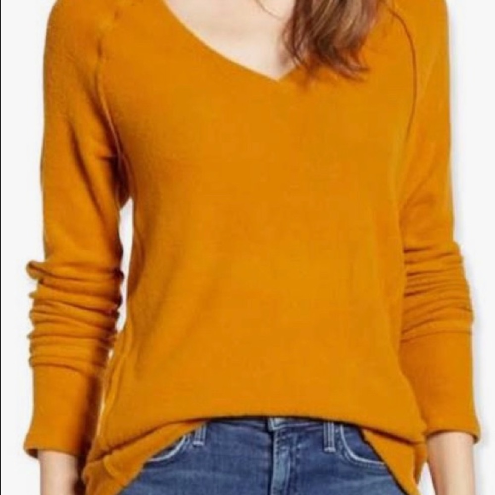 Caslon Longsleeve Sweater - Picture 4 of 4